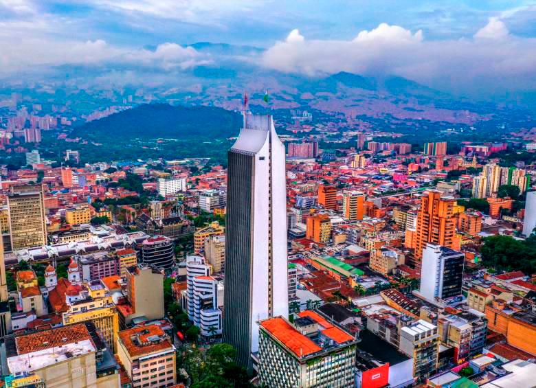 Comercio, industria, construcción y turismo son los sectores que resaltan en Antioquia. FOTO CAMILO SUÁREZ