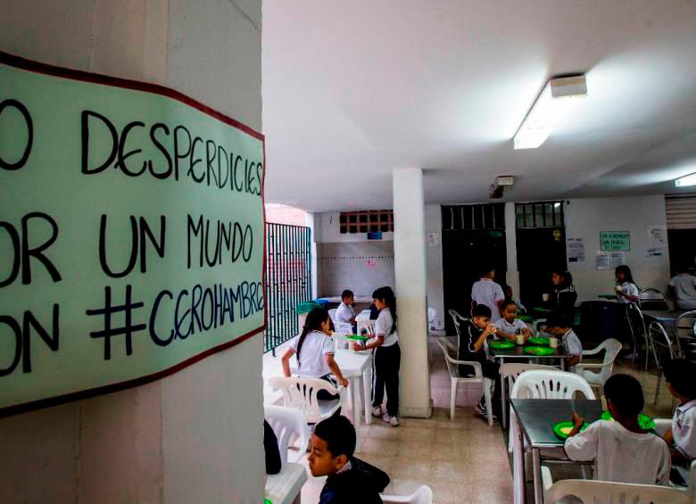 Alerta: comida de niños en 8 municipios está en riesgo