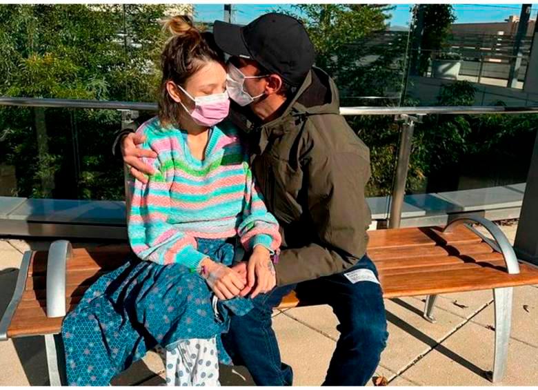 La historia de la mujer se dio a conocer gracias a los videos que su esposo, Sergio Vega, compartió en redes sociales contando lo que les estaba pasando. FOTO: TOMADA DEL INSTAGRAM DE @sergiovega228711