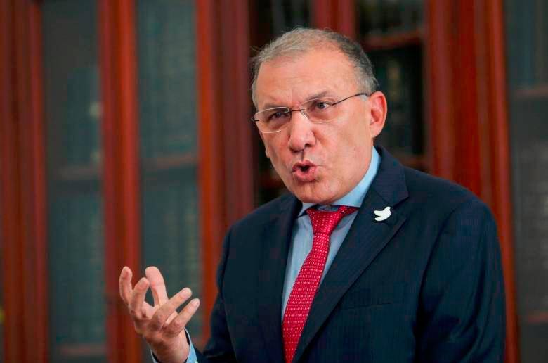 Al mediodía, Roy Barreras ingresará a cirugía como parte de su tratamiento contra el cáncer. Foto: Colprensa.