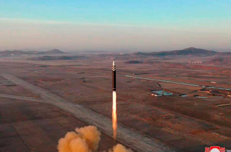 Japón aseguró el lunes que desde Pyongyang habían notificado de que se planeaba lanzar un “satélite” en las próximas semanas. Imagen de referencia. FOTO: TOMADA DE TWITTER @Fekerfanta