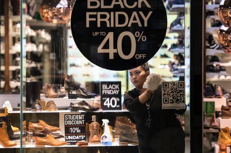 El Black Friday se ha convertido en un fenómeno mundial que hasta los colombianos esperan aprovechar para este año. FOTO: AFP
