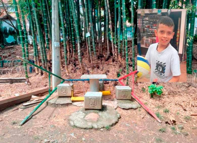 Juan Manuel, de 11 años, falleció mientras jugaba en el parque infantil del barrio Belalcázar. FOTO Julio César Herrera 