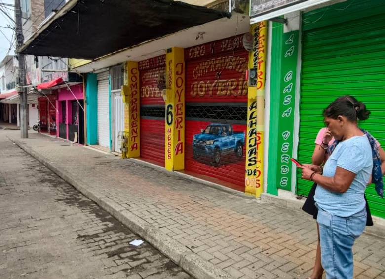 Los negocios del Bajo Cauca siguen cerrados. FOTO Julio César Herrera