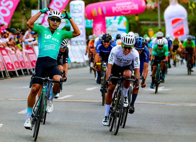 Johan Colón es el corredor con más victorias en Colombia este año: 8 triunfos en ruta y 2 en pista. FOTO CORTESÍA ORGULLO PAISA