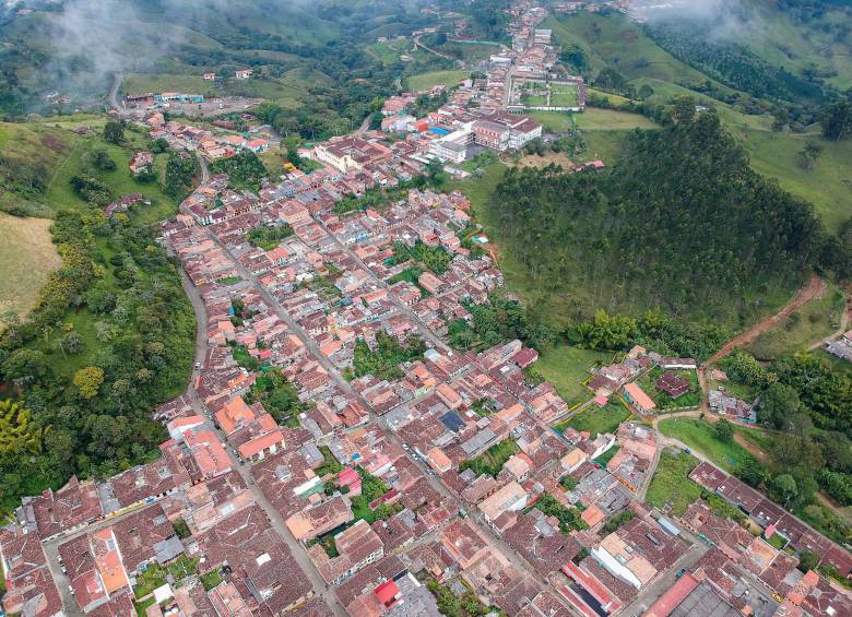 De quedar como está, la resolución convertiría los trámites de licencia ambiental de cualquier proyecto en un lío. FOTO Carlos Velásquez