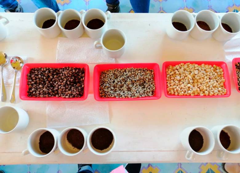 En un cata de café se evalúa la acidez, el dulce, el cuerpo y el residual que deja el café. FOTO Jaime Arango