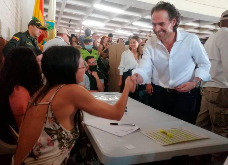 Además de Gutiérrez, en el Inem hay otras 33.000 personas habilitadas para votar. FOTO MANUEL SALDARRIAGA