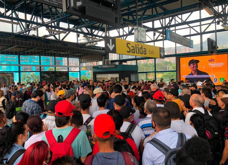 Así se encuentra la estación Poblado del metro. FOTO: EL COLOMBIANO