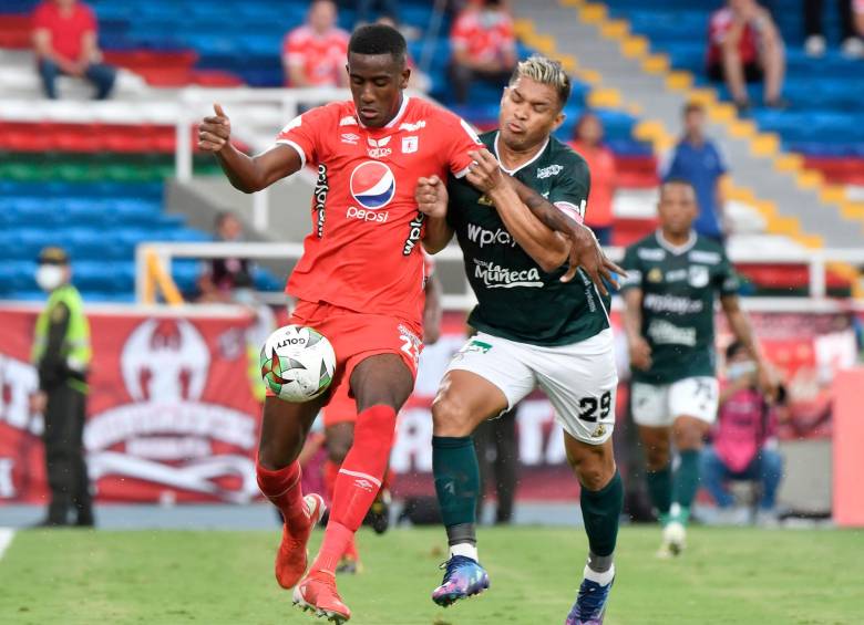 El último equipo de Teófilo Gutiérrez fue el Deportivo Cali, hoy está cerca de firmar con el Unión Magdalena, no con Nacional. FOTO colprensa