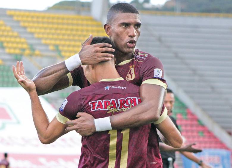 El paso de Sergio Mosquera por el Tolima fue exitoso. Con el club pijao ganó dos títulos de la Liga y una Superliga, además se consolidó como uno de los mejores zagueros del país. FOTO colprensa