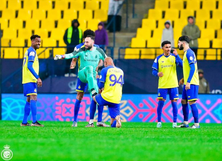 Inspirado: con gratas atajadas y asistencia Ospina fue figura en triunfo del Al-Nassr
