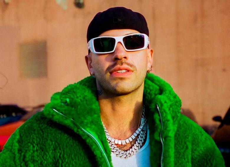 Ferxxo no está en Medellín y la persona que aparece en video es un doble del artista. FOTO Cortesía UNiversal Music.