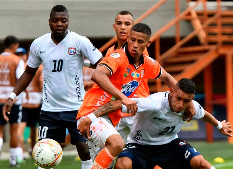 A pesar de haber perdido con Chicó, el Envigado sigue arriba en la parte de arriba de la tabla de posiciones de la Liga. FOTO: TOMADA DEL TWITTER DE @Dimayor