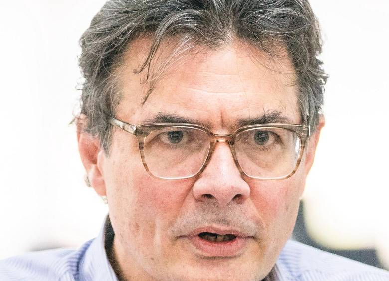 En 24 horas se cocinó la salida de Alejandro Gaviria del gabinete