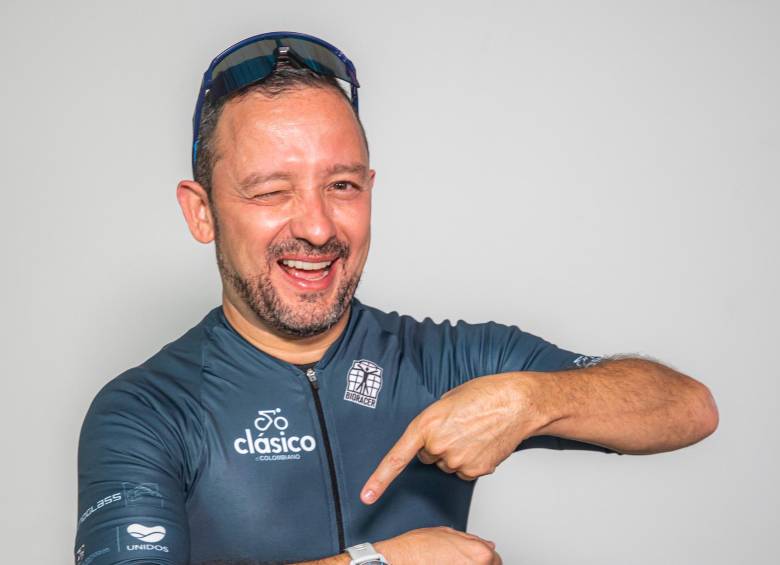 Botero, que fundó la empresa Fisiolaser hace 20 años, ha trabajado con diferentes atletas élite de Colombia. En el Clásico viene motivando a las personas para que se unan al evento y hagan deporte. FOTO Carlos Velásquez