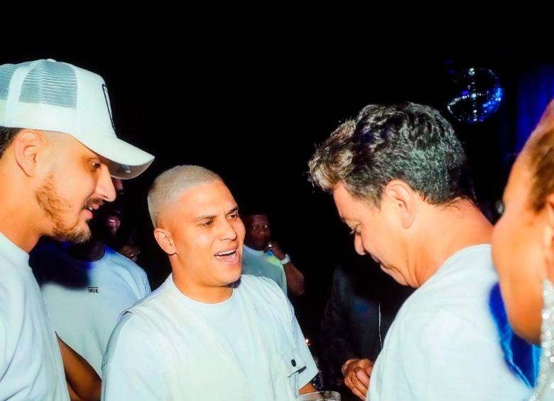 Juan Fernando Quintero y Marcelo Gallardo tienen una relación muy cercana, ha sido comparada como la de un padre y un hijo. FOTO: TOMADA DEL INSTAGRAM DE juanferquinterop