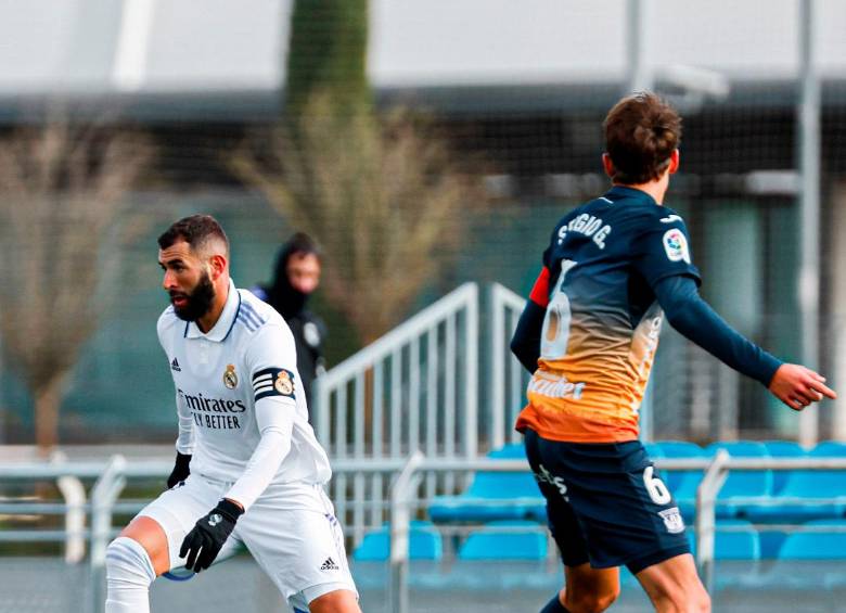 Karim Benzemá ya jugó su primer partido (amistoso) tras su lesión en el muslo el 19 de noviembre. FOTO: TWITTER REAL MADRID