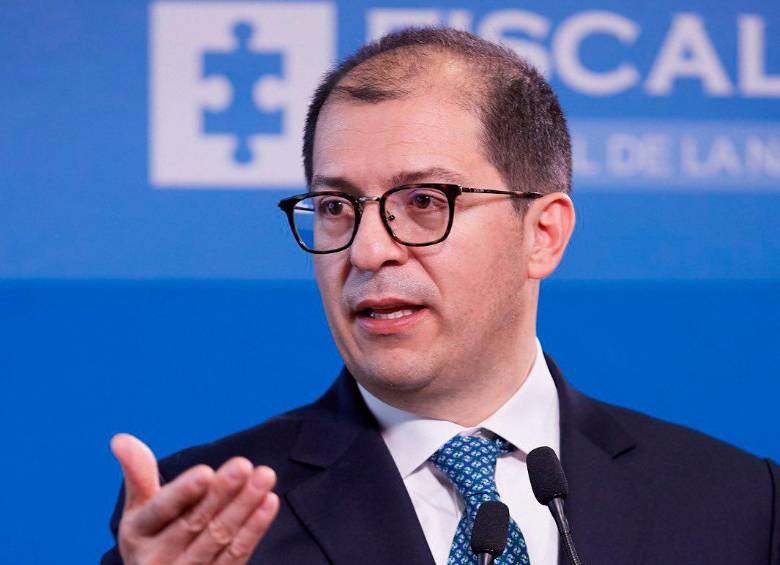 El fiscal general pidió a la Fuerza Pública garantías de seguridad en los territorios. FOTO: TOMADA DE TWITTER @FiscaliaCol