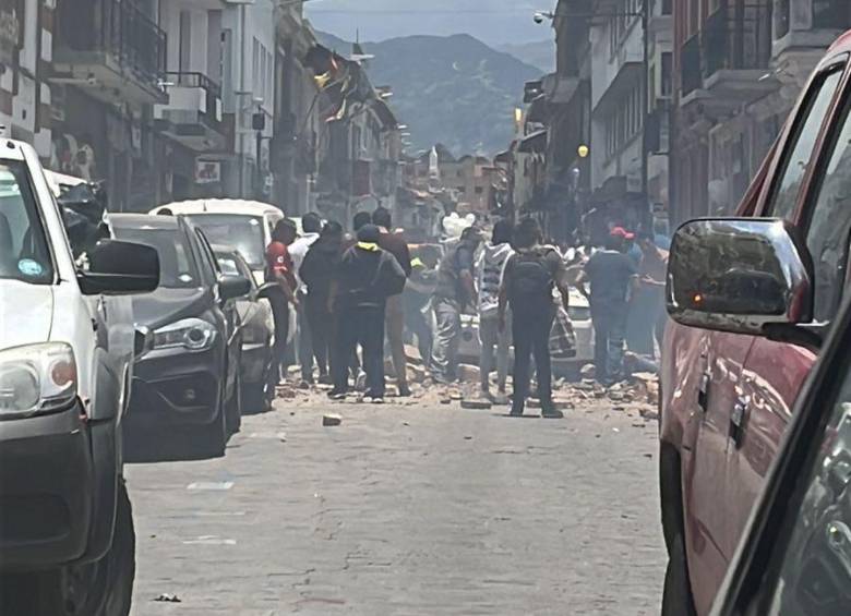 El sismo también se sintió en el interior del país. Foto: Cortesía Twitter.