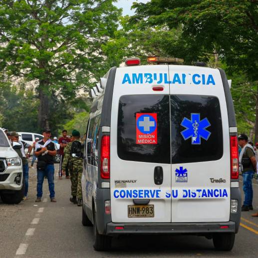 Las agresiones a la misión médica y la imposibilidad de trasladar pacientes ya deja como víctima un menor de edad en medio del paro minero. FOTO MANUEL SALDARRIAGA