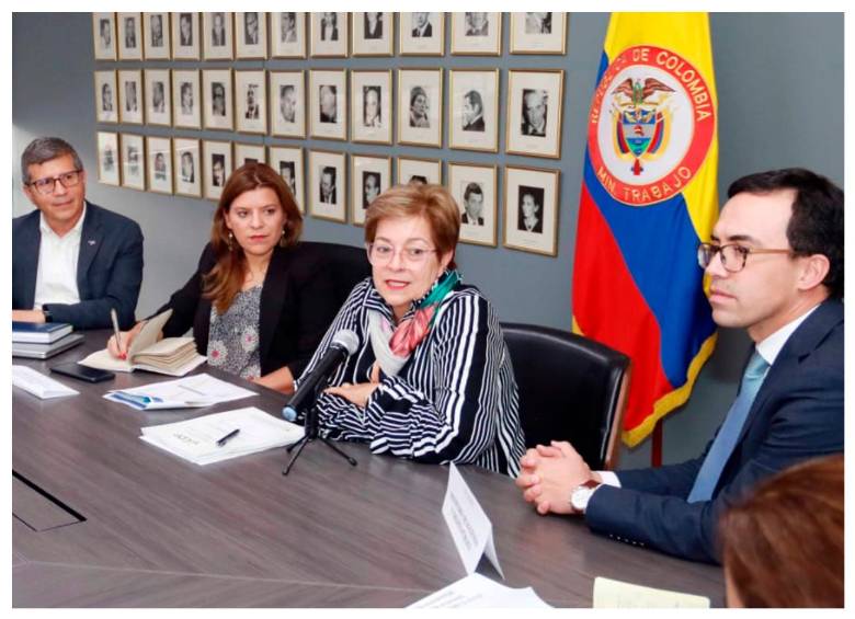 La propuesta inicial del Gobierno Nacional está basada en un sistema de pilares: el pilar de ahorro voluntario complementario, el pilar contributivo y el pilar solidario básico. Foto: Cortesía