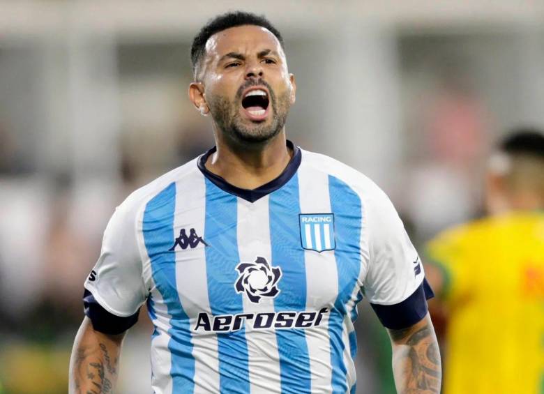 Edwin Cardona sigue generando polémica en Argentina por su comportamiento. FOTO CORTESÍA RACING