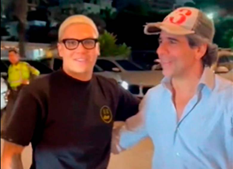 El futbolista y el político se reunieron en la noche del viernes en Barranquilla para negociar la posible llegada del “10” al Junior. FOTO: 