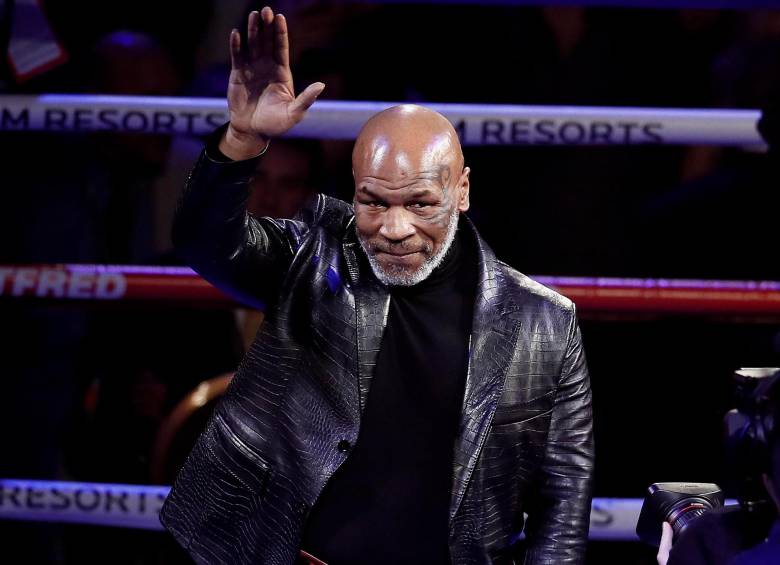 El exacampeón mundial de peso pesado Mike Tyson salió el defensa de Lionel Messi en el escándalo con Canelo Álvarez. FOTO EC