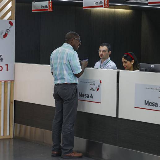 La jornada se llevó a cabo en las sedes de la Cámara: Centro de Medellín, Centro Empresarial El Poblado, Unicentro, Yarumal, Santa Fe de Antioquia, Bajo Cauca, Ciudad Bolívar y Bello. FOTO<b><span class="mln_uppercase_mln"> Manuel Saldarriaga</span></b>