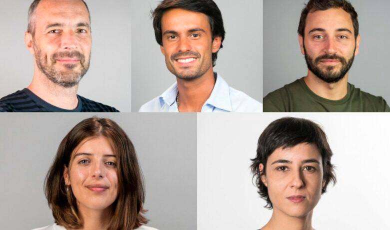 El grupo que realizó el reportaje multimedia en Andréevka. Una Radiografía de 30 días de una aldea bajo ocupación rusa. FOTO: FESTIVAL GABO.