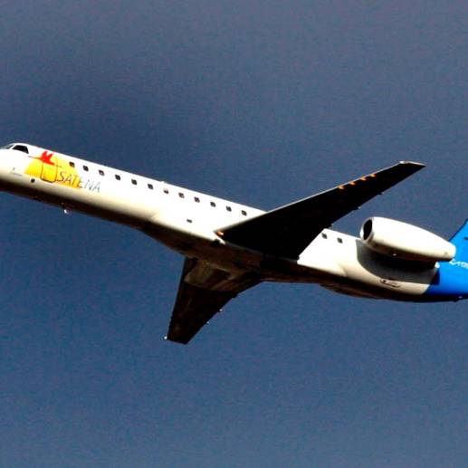 De acuerdo a Satena, se ofertan tiquetes desde los US$140 más impuestos en el trayecto Bogotá-Caracas, siendo el precio final de US$250, mientras que, para la ruta Caracas-Bogotá, el costo sería de US$160 más impuestos, para una tarifa final de US$256. FOTO Archivo