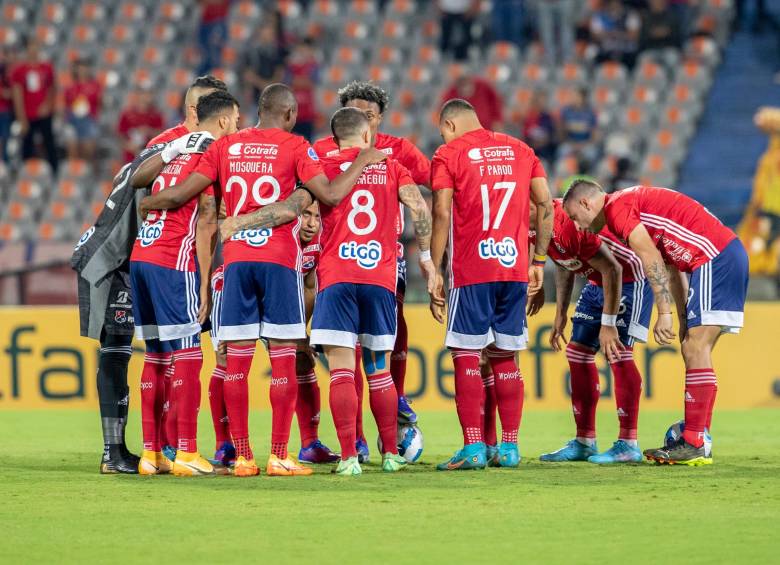 Los hinchas del DIM esperan que llegue relevo de Comesaña