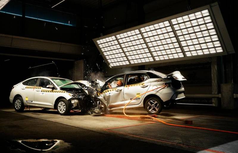 La Global NCAP presentó los resultados de la prueba “carro a carro”: chocar dos modelos de igual referencia de un mismo fabricante, pero destinados a mercados diferentes. FOTOS cortesía