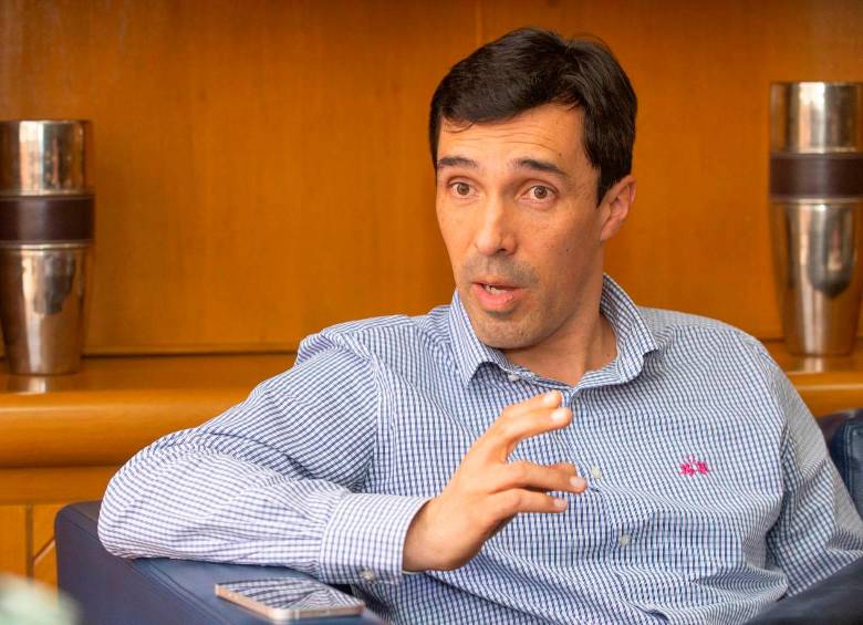 Santiago Díaz Arbeláez, representante jurídico de PriceMart, defiende la validez de la licencia. FOTO ESNEYDER GUTIÉRREZ