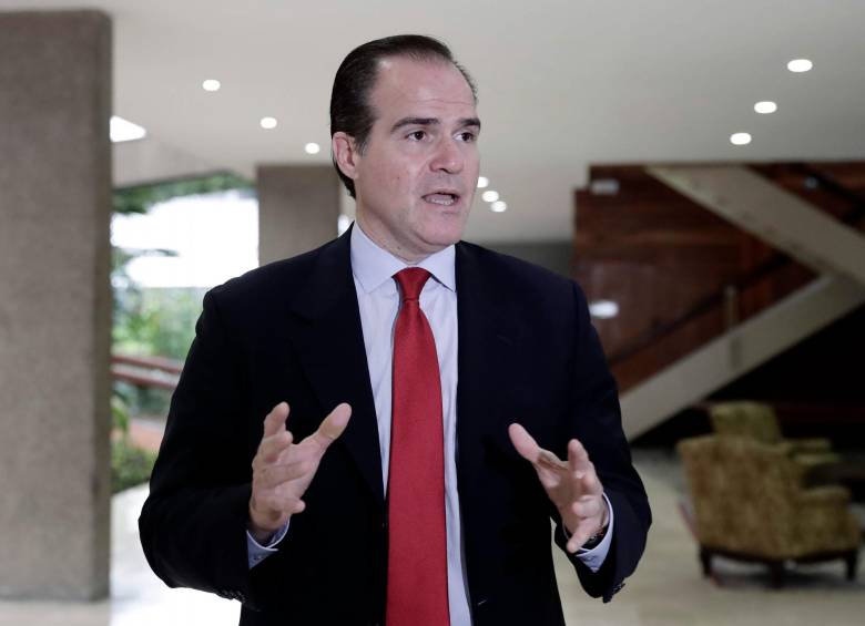 La Asamblea de Gobernadores del Banco Interamericano de Desarrollo (BID) destituyó a su presidente, Mauricio Claver-Carone. FOTO EFE
