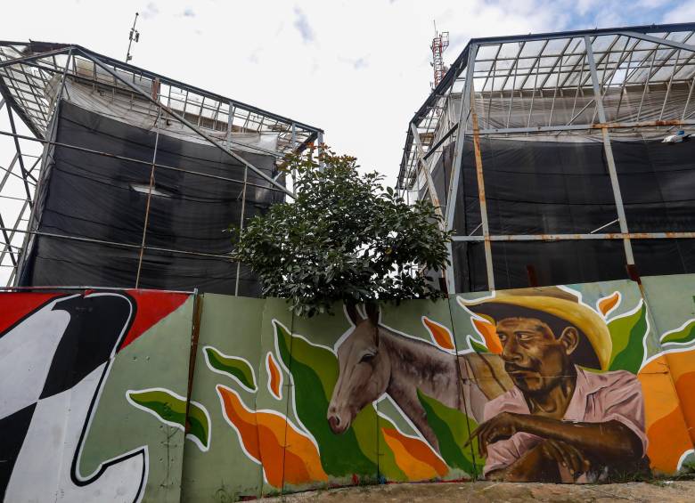 El costo de la intervención será de $30.800 millones, recursos que quedaron asegurados por medio de vigencias futuras aprobadas por el Concejo de Medellín. Foto: Manuel Saldarriaga Quintero. 
