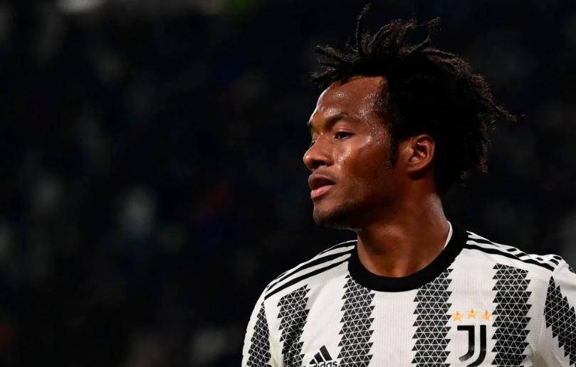 A la juventus, del colombiano Juan Guillermo Cuadrado, se le complicó la clasificación a la próxima Champions. AFP