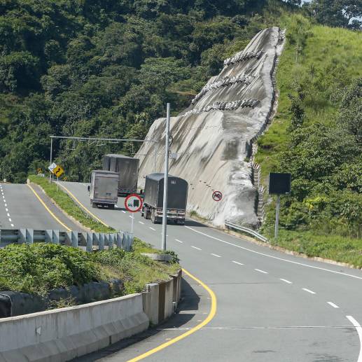 El paquete de la segunda ola de megaobras 5G está conformado por las dobles calzadas Villeta - Guaduas, Calarcá - La Paila, Popayán - Pasto, Zipaquirá - Barbosa (Santander), Barbosa (Antioquia) - Bucaramanga, Sogamoso - Aguazul, Santuario - Caño Alegre, Duitama - Pamplona y Ocaña - Cúcuta. FOTO Archivo