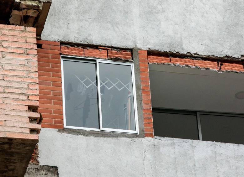 Algunos de los desperfectos que tiene la estructura y que preocupan a las autoridades. FOTO: Camilo Suárez.