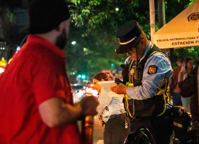 La medida busca reducir la accidentalidad vial, a propósito de la Feria de las Flores. FOTO: CORTESÍA ALCALDÍA