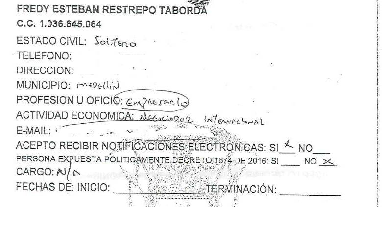 Fragmento del mismo documento público de notaría que tiene su firma en la que figura Esteban como “empresario”. 