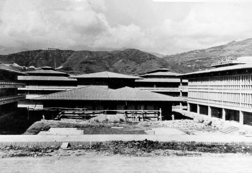 Obras de adecuación de la infraestructura de la Universidad de Antioquia en 1967. Esta vez se organizaban las aulas especiales.FOTO el colombiano