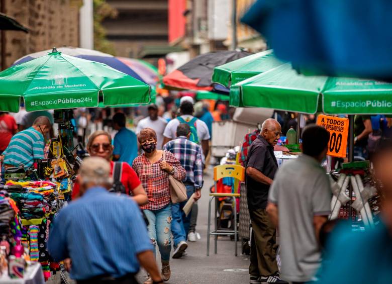 El 35% de los comerciantes cree que los negocios empeorarán; el 40% que se mantendrán similares; y solo 25% prevé que mejorarán. FOTO CAMILO SUÁREZ