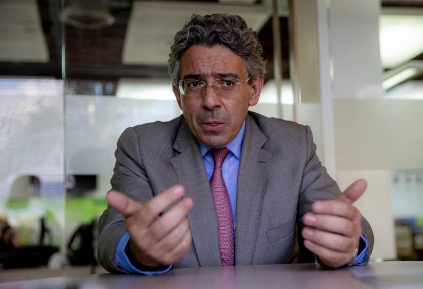 Álvaro Gómez nunca fue amigo de Gustavo Petro”