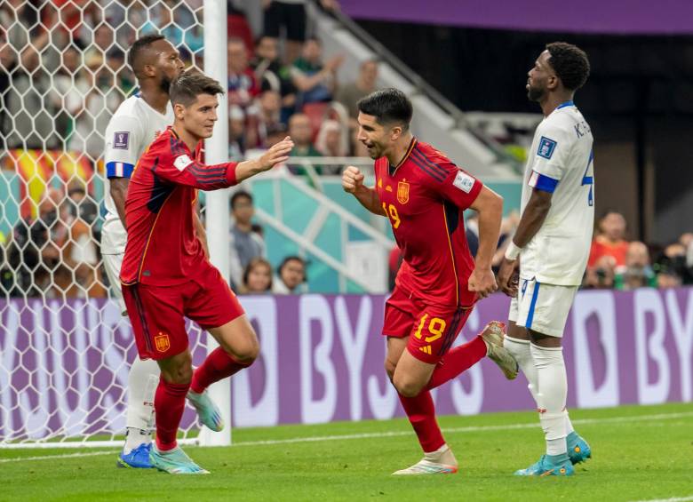 Dani Olmo (11’), Marco Asensio (21’), Fernan Torres (31’ y 54’) Gavi (74’), Carlos Soler (90’) y Álvaro Morata (90’+2) fueron los encargados de poner a celebrar a los europeos. FOTO: JUAN ANTONIO SÁNCHEZ