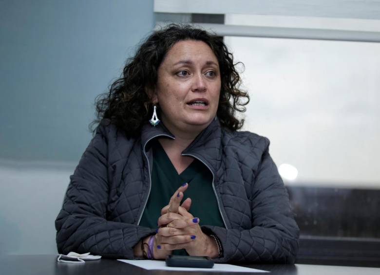 La senadora Angélica Lozano aseguró que el Gobierno se está trazando metas ambiciosas –por ejemplo en materia de compra de tierras–, por lo que señaló que el Presidente se está poniendo expectativas muy altas a la hora de ejecutar los recursos. FOTO COLPRENSA