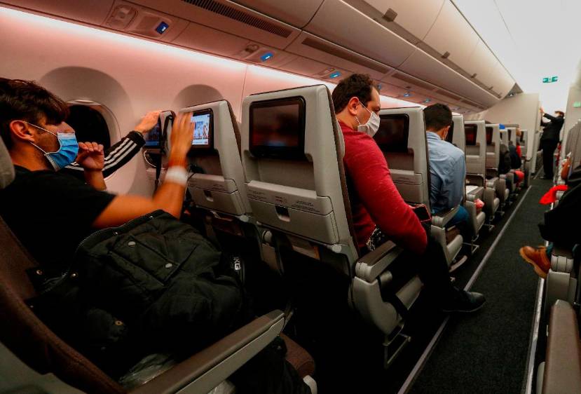 Nuevas medidas para viajes en avión en Colombia por covid-19