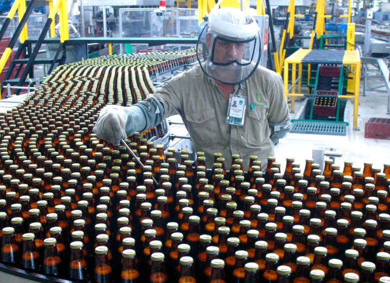 Con el crecimiento del consumo per cápita de cerveza, Colombia se separó del pelotón de países en Latinoamérica que ingieren 40 litros en promedio cada año. FOTO el colombiano