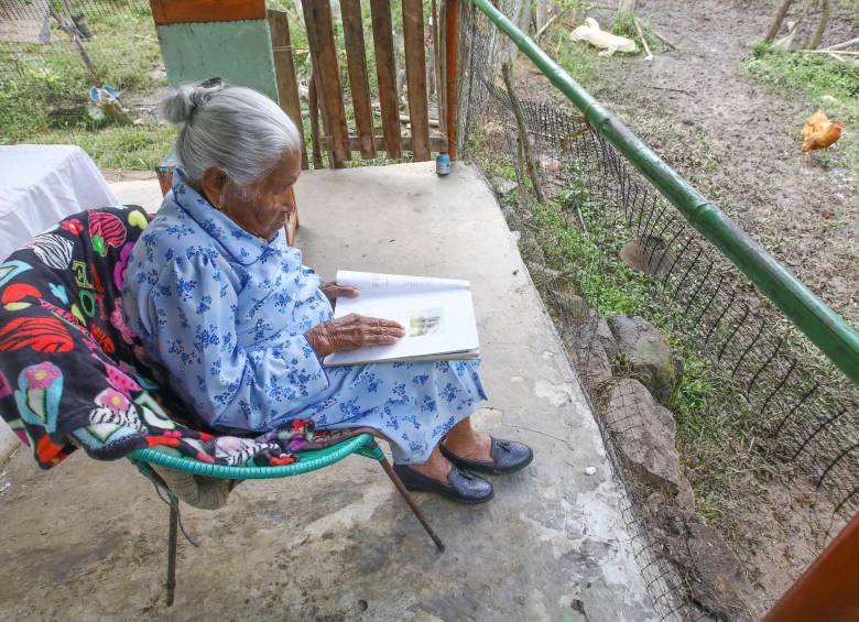 El covid fue la causa de la muerte de doña Claudina, quien logró la asombrosa cifra de vivir 112 años. FOTO ESNEYDER GUTIÉRREZ